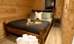 Iris Lodge 5115b9a9-c4e8-425b-8da7-8e4c337d257c